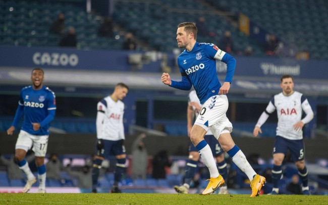 深入分析巴 深入分析巴