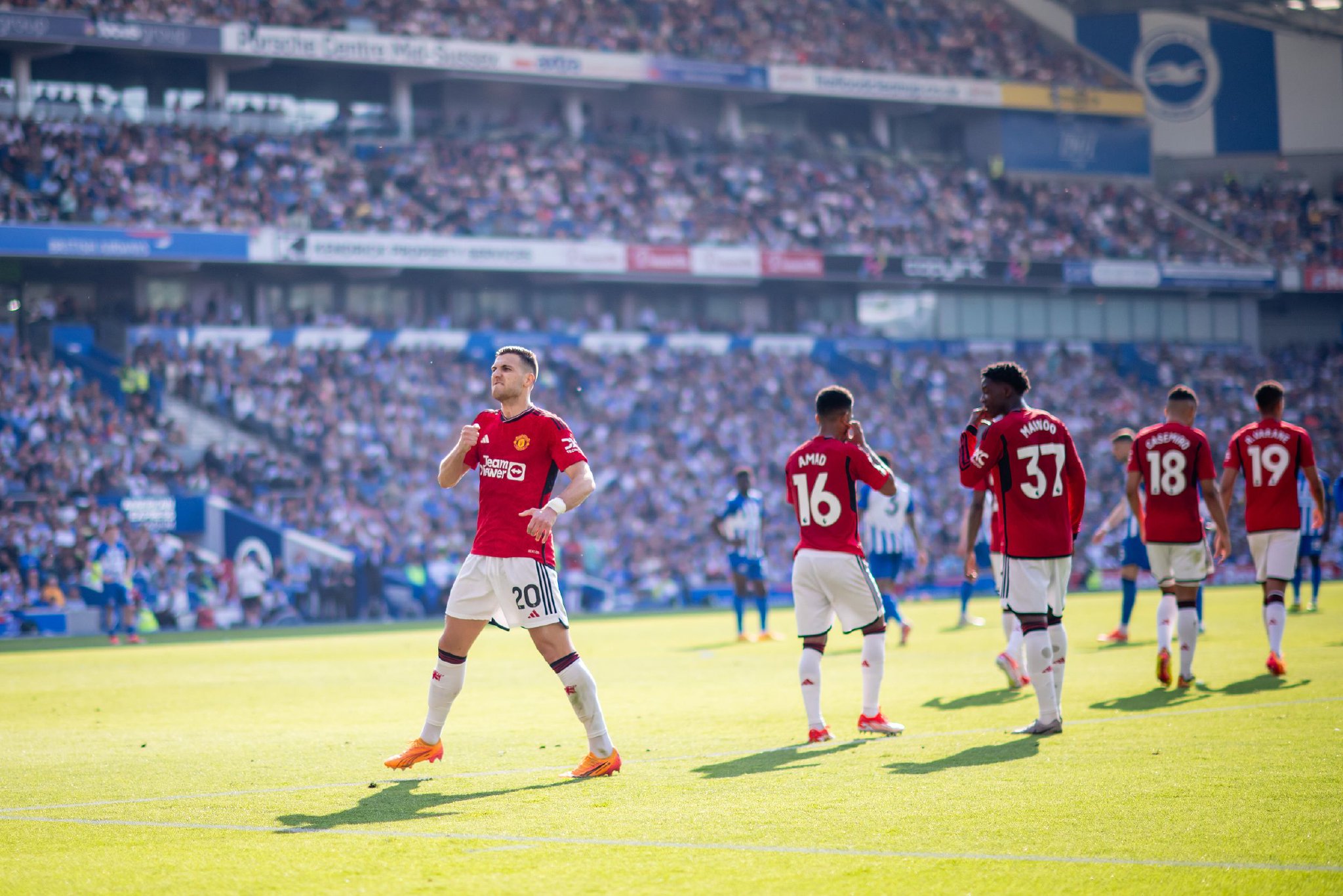 曼联球迷再 曼联球迷再